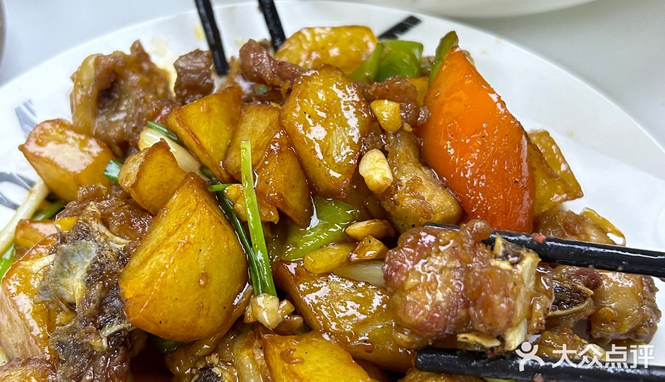 低调又好吃的家常菜~快成我的食堂啦！