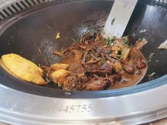 -锅老头海鲜铁锅炖