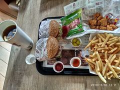 -The Habit Burger Grill 哈比特汉堡(复兴soho店)