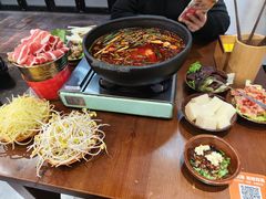 -黔有有贵州酸汤夺夺粉火锅(五味十字店)