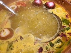 -洱火云南酸菜牛肉火锅(石景山当代商城店)