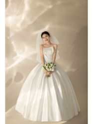 -梵汐婚纱摄影(东方之门店)