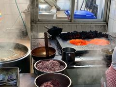 -正宗杨记普洱酸醋米线(总店)
