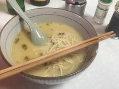 -明呈黄鱼面馆(斜土路店)