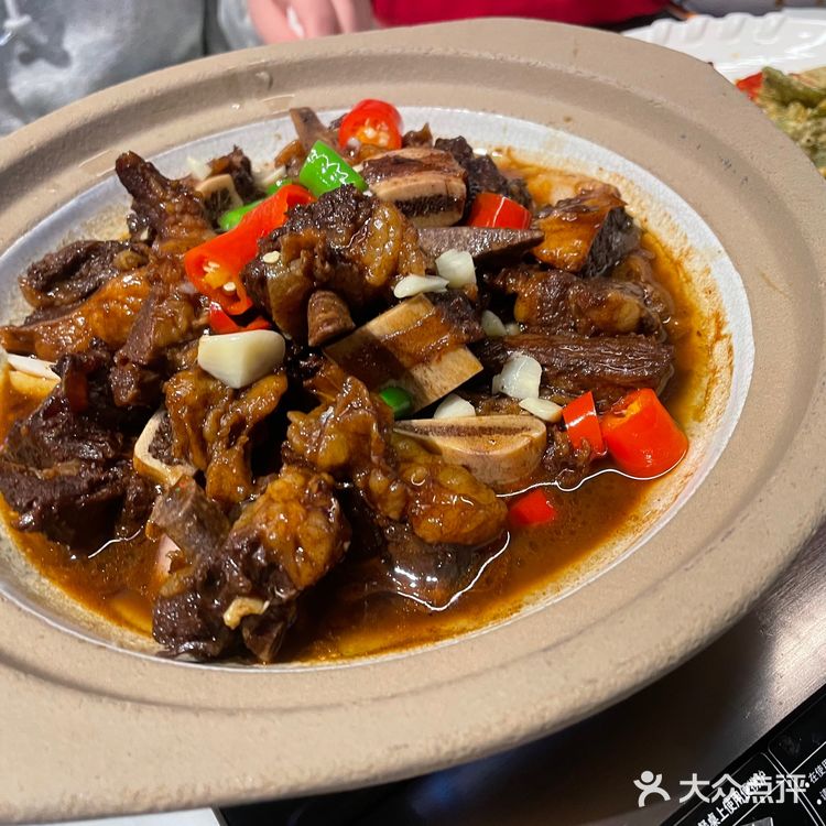 安吉必吃土家菜,没想到去了一家网红打卡店,还是多元化风格