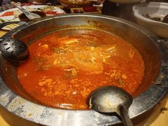 -野山舂·贵州现舂酸汤牛肉(鸿通城店)
