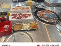 -哈哈碳都·牛肋条无限自助烤肉(台江万达店)