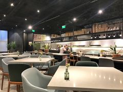 大堂-半山腰·云南菜(侨福芳草地店)