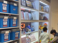 -斯坦星球AI编程·机器人科创·科学实验·信奥·思维·STEM·乐高·竞赛考级(长宁虹桥大融城荟聚中心)