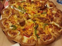 芝士六重奏芝心披萨-必胜客(上海新南方商城PH店)