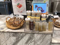 -罗森尼娜(德思勤店)