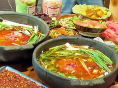 -黔有有贵州酸汤夺夺粉火锅(五味十字店)