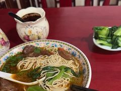-金杨拉面王小吃面馆·牛三宝面·红烧牛肉粉
