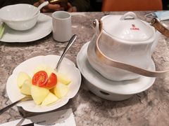 茶和餐前水果-四道菜·福建菜馆(新街口金鹰店)