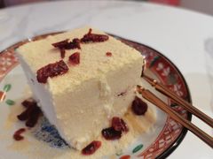 木糠蔓越莓冻糕-堂屋糖水店(愚园店)