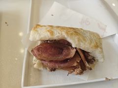 -高玛纳驴肉火烧(一世界店)