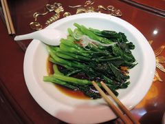 白灼荷塘芥蓝-大汗行宫园林餐厅