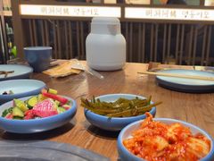 -明洞阿姨·韩式酱蟹烤肉·创意料理(三元桥店)