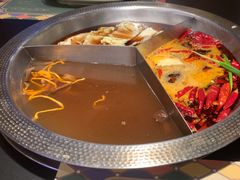 -廖掌柜·重庆鲜货火锅(上海首店)