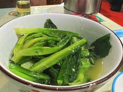 -昱龙大盆牛蛙馆(三兴街总店)