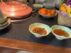 -菌自由丨野生菌火锅特色庭院餐厅(丽江古城店)
