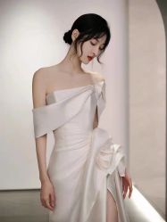 -LOVE SHINE婚纱·红鼎庄龙凤褂·妈妈装定制