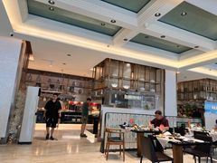 -东方红海鲜百汇(国际大厦店)