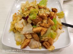 手撕包菜炒馕-北京大学-医学部回民清真餐厅
