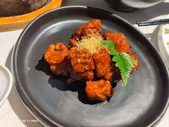 红酒牛仔粒-荟廷·晶萃(静安寺店)