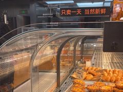 -罗森尼娜(德思勤店)