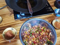 -卡拉农庄 正宗斗鸡肉