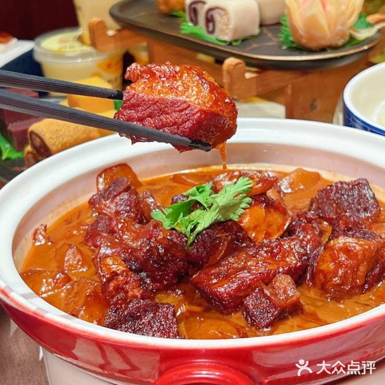 最近在丰台站附近新开的北平家宴接待客户