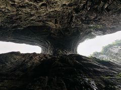 -龙水峡地缝景区