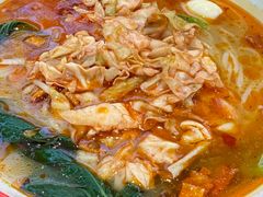-二钢串叔麻辣烫(华龙大厦店)