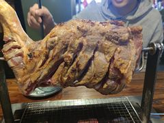 烤羊腿-柿子树炭烤羊腿(金台路店)