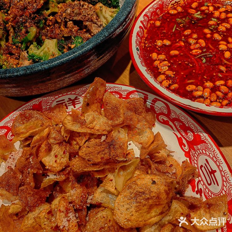 沈阳首家超大排骨串和鸡架锅快来尝尝‼️