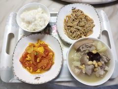 -鲸育宝宝月嫂(徐汇店)