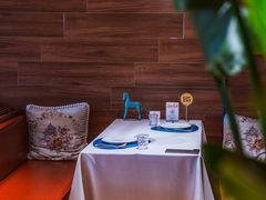 -圣彼得堡观江俄餐厅(中央大街黑金冠店)