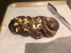 榛巧开心果-原麦山丘(天虹店)