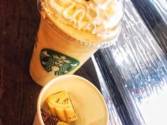 -星巴克(杭州西湖银泰1F店)