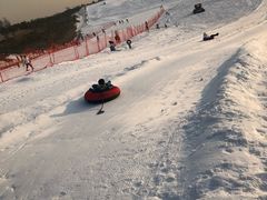 -华彬猛犸滑雪场
