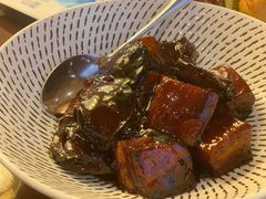 鲍鱼红烧肉-民族饭店-四季餐厅
