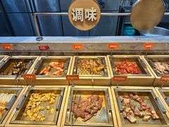 -山焱·炭火自助烤肉(周浦万达店)