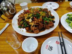 -鲁南仔·滕州炒鸡(经三路店)