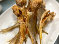 干煎小黄鱼-沪依小酒馆心意菜