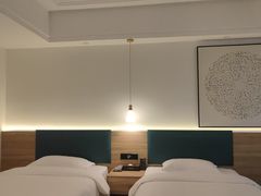 -墨客悦庭酒店(长沙麓谷涉外经济学院店)