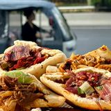 西安城墙下🈶️点东西，