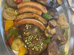 布拉格宇宙万物超级大拼盘-布拉格餐厅· 中欧捷克菜(全国首店)