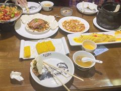 -东口码头·烧鸽子·鱼头泡饼·地方菜(金鹰悦城店)