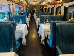 -火车头法国西餐厅